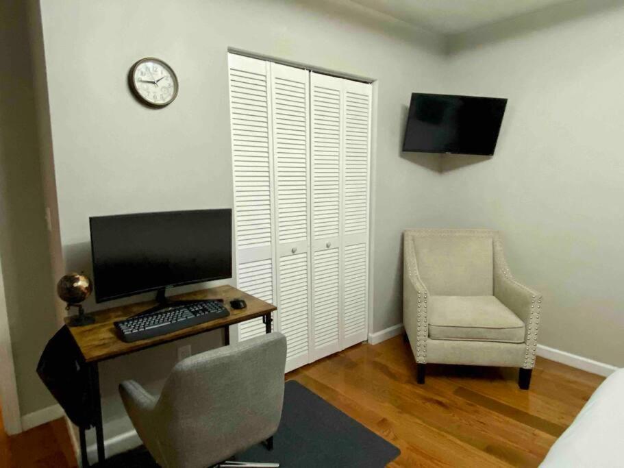 Downtown Albany 1 Bed + Workstation @ Maiden Lane Apartment Bagian luar foto