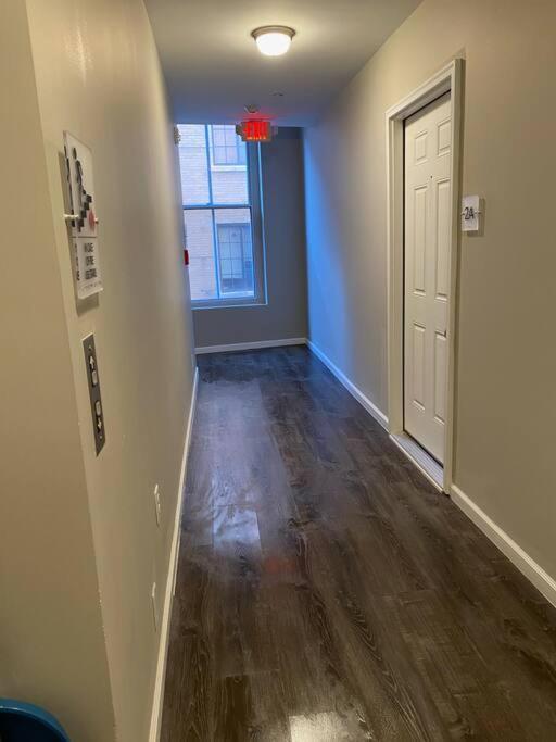 Downtown Albany 1 Bed + Workstation @ Maiden Lane Apartment Bagian luar foto