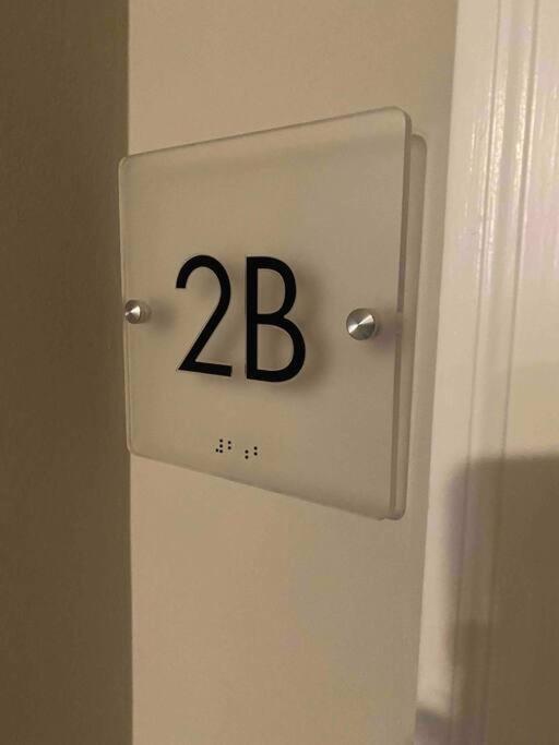 Downtown Albany 1 Bed + Workstation @ Maiden Lane Apartment Bagian luar foto